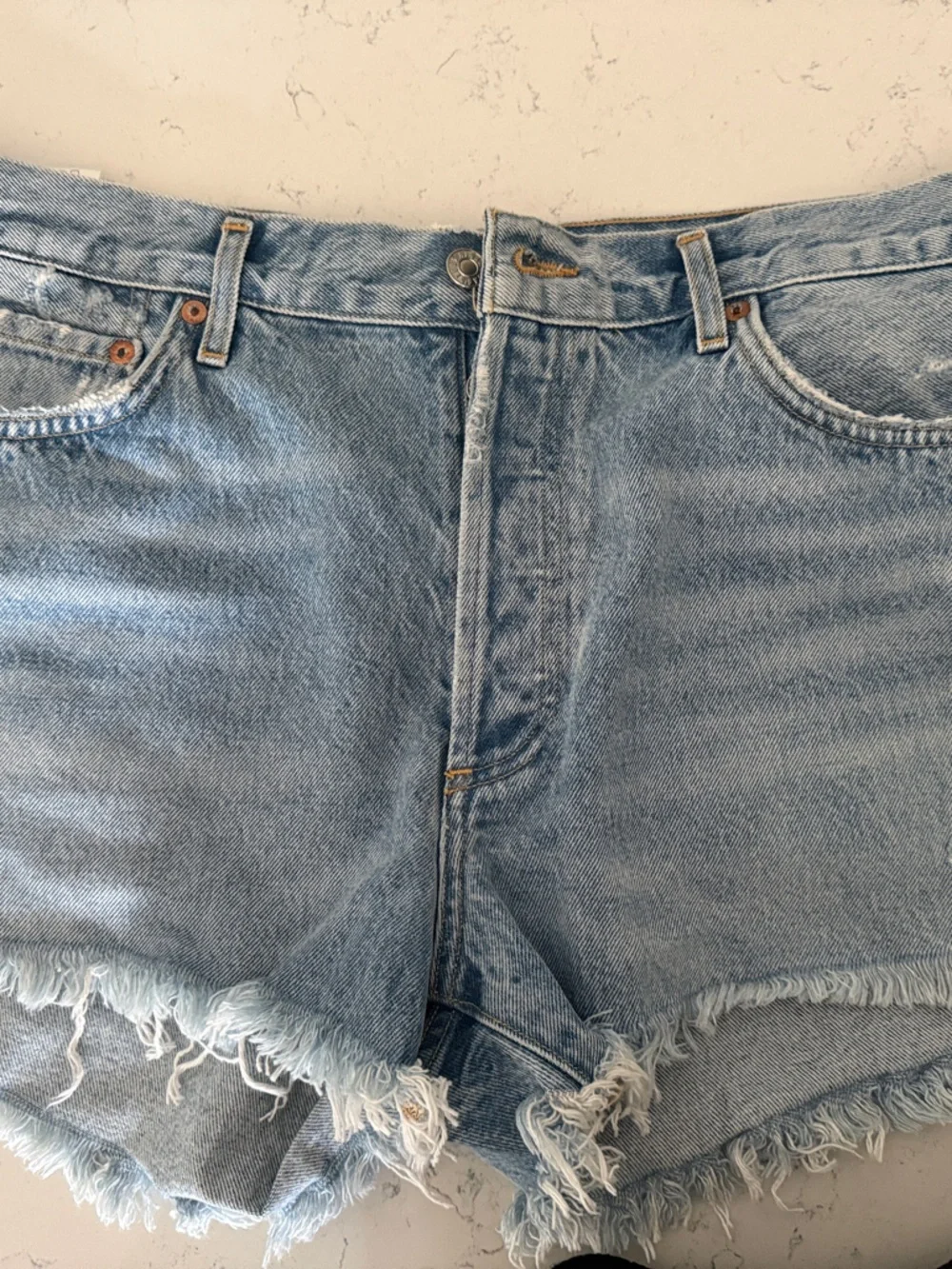 Agolde Light Blue High-Rise Frayed Hem Denim Shorts - Picture 1 of 3